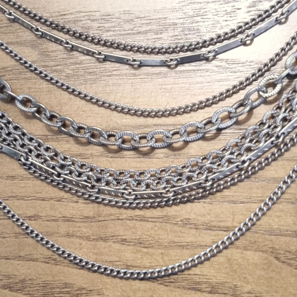 *Relisted* Multi String Choker Style Vintage Necklace - Picture 9 of 12